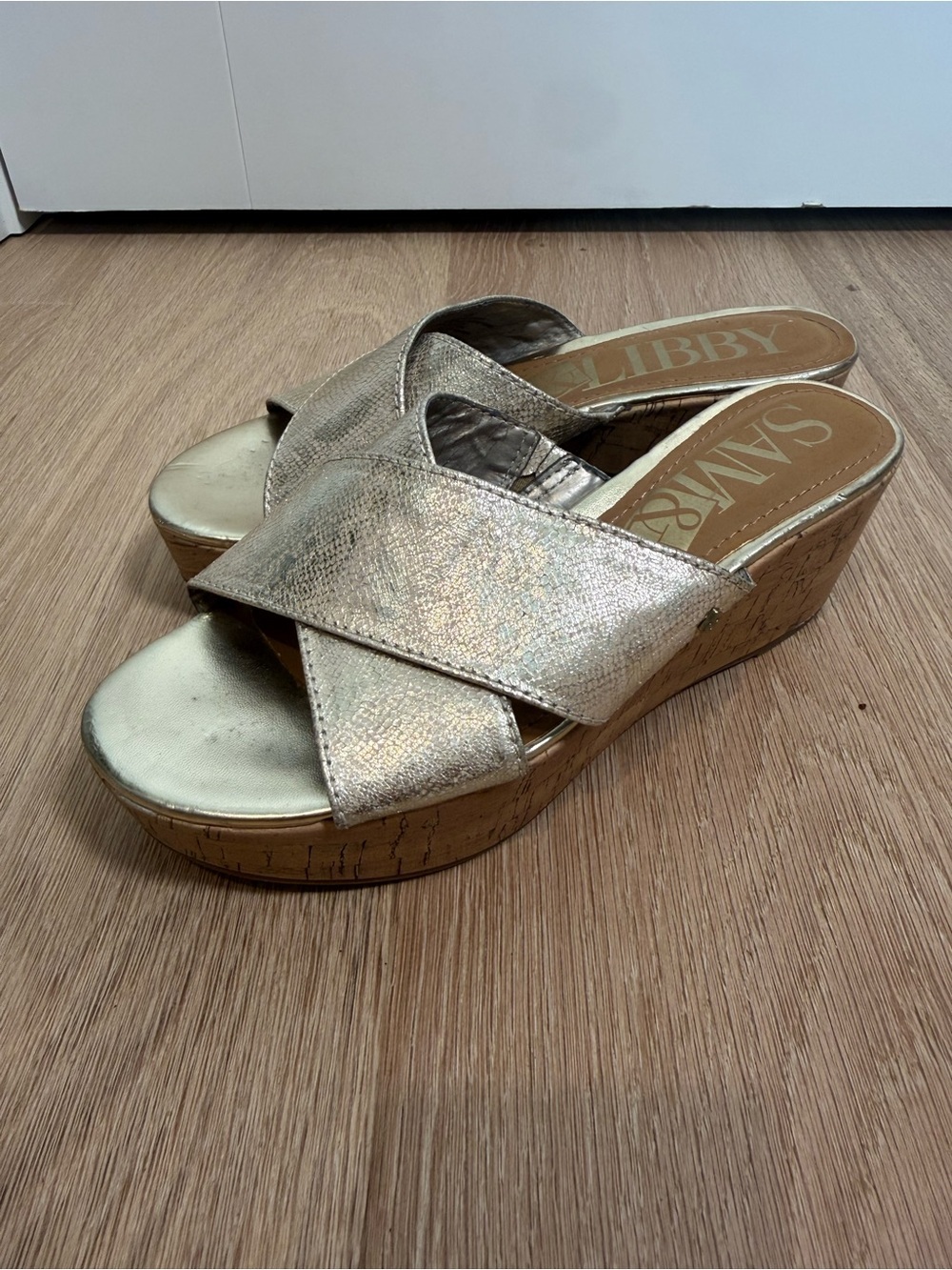 Sam & Libby Gold Metallic Cork Wedge Slide Sandals Size 6.5 Criss Cross